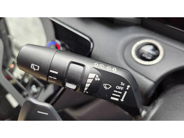 セレナ ＸＶ　ワンオーナー　禁煙車　プロパイロット　純正９インチナビ　アラウンドビュー　インテリジェントルームミラー　両側パワースライドドア　ＥＴＣ（7枚目）