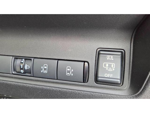 セレナ ＸＶ　ワンオーナー　禁煙車　プロパイロット　純正９インチナビ　アラウンドビュー　インテリジェントルームミラー　両側パワースライドドア　ＥＴＣ（17枚目）
