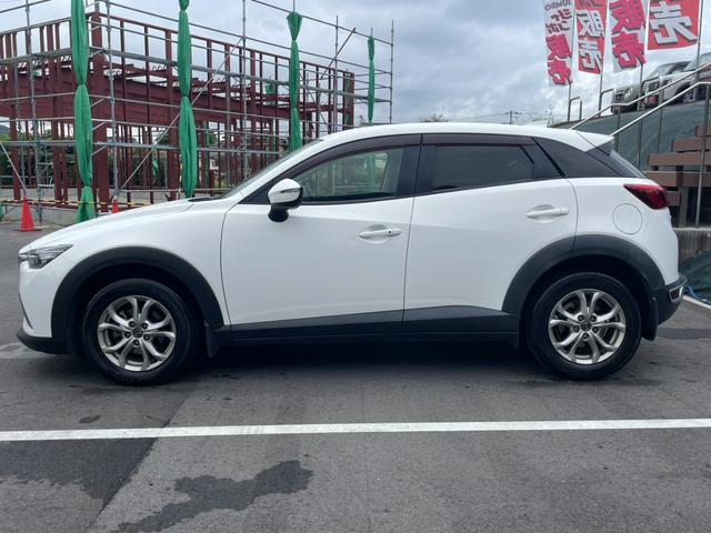 ＣＸ－３ ＸＤ　マツダコネクトナビ　バックカメラ　ステアリングスイッチ　ＨＩＤヘッドライト　純正アルミホイール（25枚目）