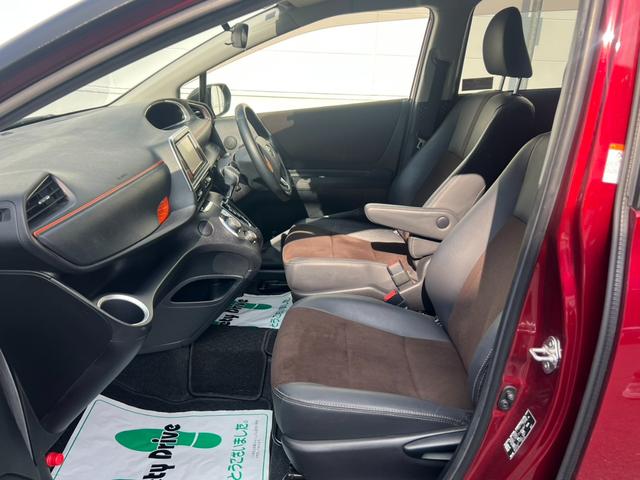 シエンタ G クエロ 純正ナビ フルセグTV Bluetooth接続 CD&DVD ビルトインETC 両側電動スライドドア ステアリングヒーター シートヒーター シートリフター トヨタセーフティセンス(21枚目)