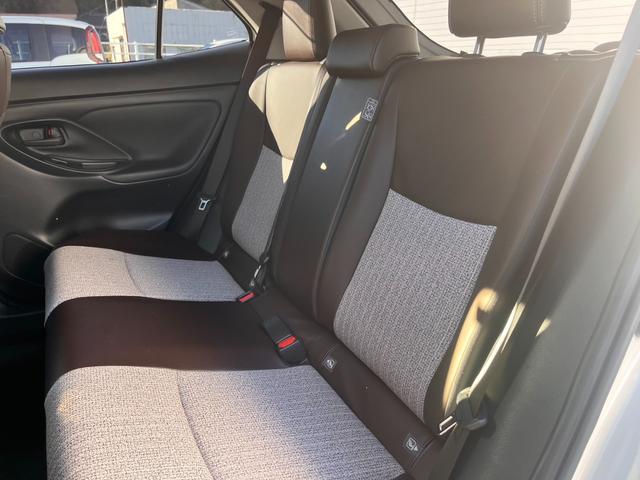 ヤリスクロス ハイブリッドZ 禁煙車 純正8インチDA+ナビ パノラミックビューモニター シートヒーター レーダークルーズ ワンオーナー CD/DVDデッキ ビルトインETC 茶革ハーフレザーシート パワーシート(28枚目)