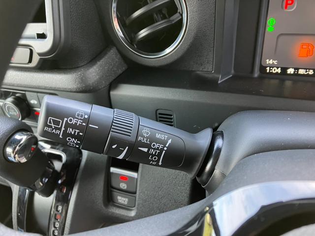 N-BOXカスタム ベースグレード 片側電動スライドドア クルーズコントロール LEDヘッドライト ブレーキホールド 電子パーキングブレーキ プッシュスタート バックカメラ ホンダセンシング(12枚目)