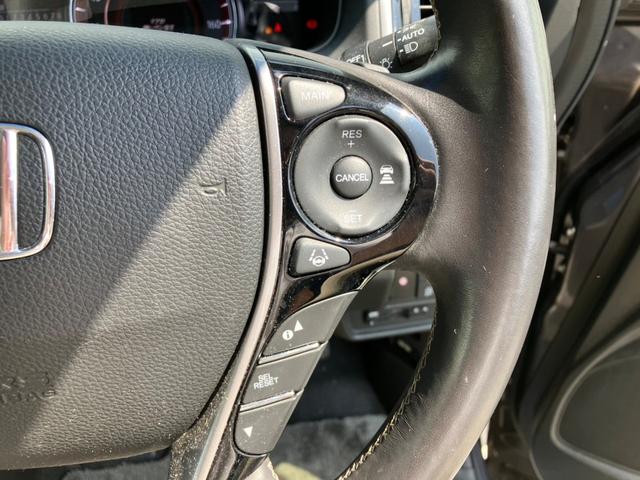 オデッセイ アブソルート・Ｘホンダセンシングアドバンスドパッケジ　純正ナビ　ＴＶ　Ｂｌｕｅｔｏｏｔｈ接続　バックカメラ　ＥＴＣ　ドライブレコーダー　クルーズコントロール　ホンダセンシング　ＴＶキット　両側電動スライドドア　プッシュスタート（13枚目）