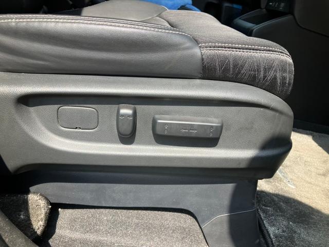 オデッセイ アブソルート・Ｘホンダセンシングアドバンスドパッケジ　純正ナビ　ＴＶ　Ｂｌｕｅｔｏｏｔｈ接続　バックカメラ　ＥＴＣ　ドライブレコーダー　クルーズコントロール　ホンダセンシング　ＴＶキット　両側電動スライドドア　プッシュスタート（16枚目）