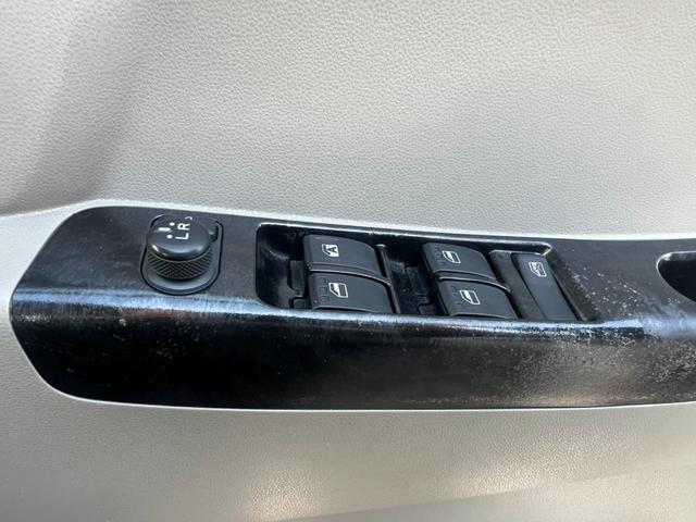 ムーヴコンテ Ｌ　フルエアロ　ローダウン　社外アルミホイール　レザー調シートカバー　大理石パネル　リアワイパー（13枚目）