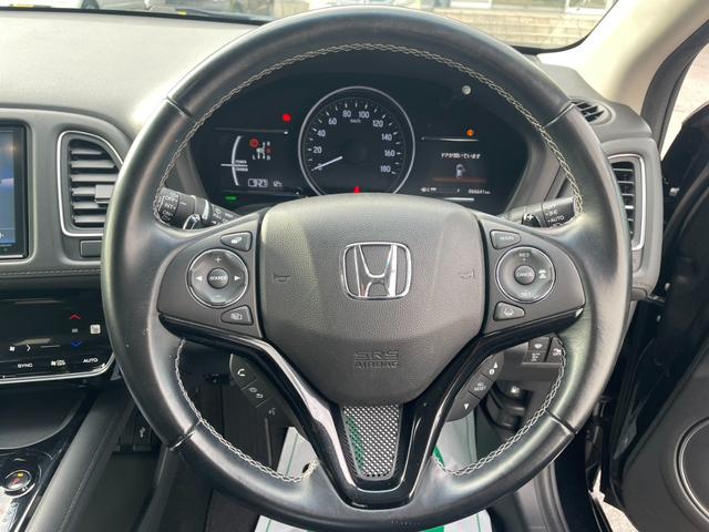 ヴェゼル ハイブリッドＺ・ホンダセンシング　純正８インチナビ　バックモニター　ビルトインＥＴＣ　スマートキープッシュスタート　ＬＥＤヘッドライト　ハーフレザーシート　純正１７インチアルミホイール（8枚目）