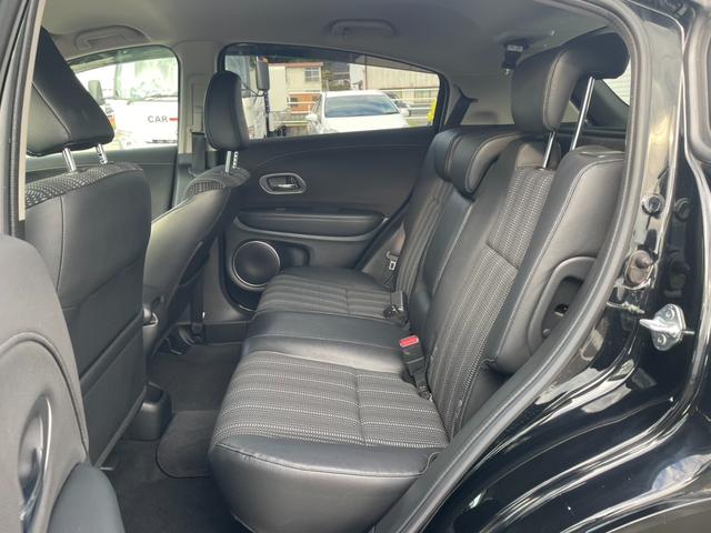 ヴェゼル ハイブリッドＺ・ホンダセンシング　純正８インチナビ　バックモニター　ビルトインＥＴＣ　スマートキープッシュスタート　ＬＥＤヘッドライト　ハーフレザーシート　純正１７インチアルミホイール（22枚目）