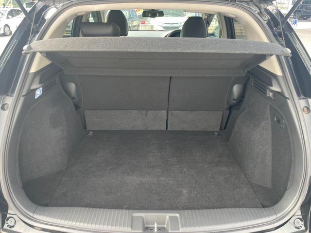 ヴェゼル ハイブリッドＺ・ホンダセンシング　純正８インチナビ　バックモニター　ビルトインＥＴＣ　スマートキープッシュスタート　ＬＥＤヘッドライト　ハーフレザーシート　純正１７インチアルミホイール（23枚目）