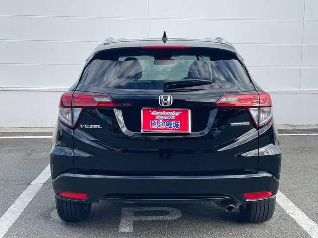 ヴェゼル ハイブリッドＺ・ホンダセンシング　純正８インチナビ　バックモニター　ビルトインＥＴＣ　スマートキープッシュスタート　ＬＥＤヘッドライト　ハーフレザーシート　純正１７インチアルミホイール（29枚目）