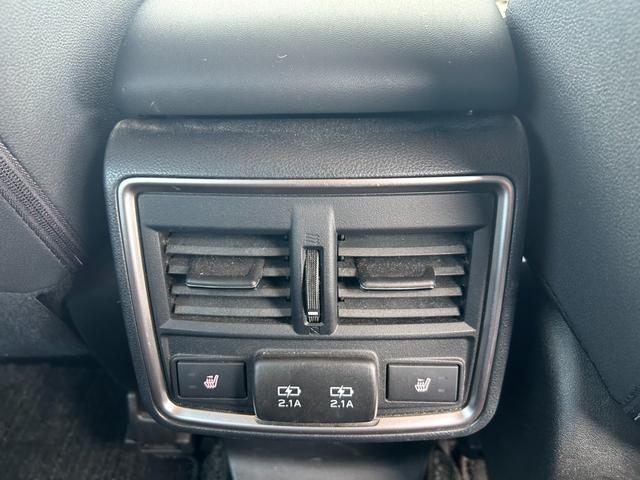 フォレスター プレミアム　純正８インチナビ　アイサイト（衝突軽減ブレーキ）　純正アルミ　ＥＴＣ　ワンオーナー（11枚目）