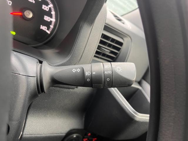 アトレー RS ディスプレィオーディオ バックカメラ 両側パワースライドドア LEDヘッドライト ルーフキャリア クルーズコントロール(8枚目)