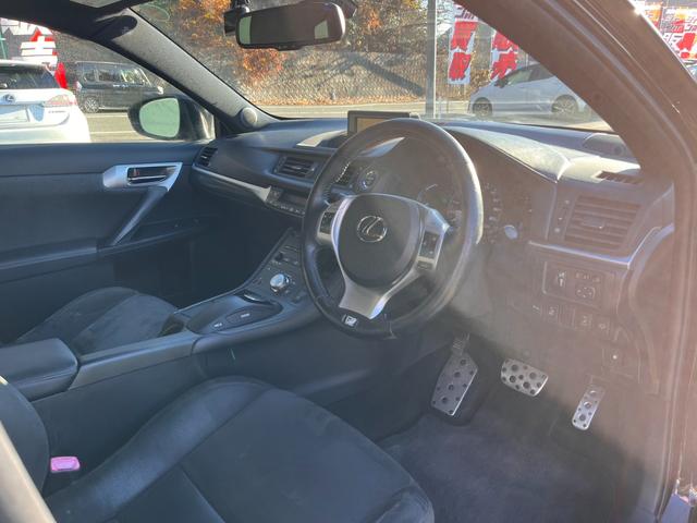 ＣＴ ＣＴ２００ｈ　Ｆスポーツ　禁煙車　純正ナビ　ＴＶ　クルーズコントロール　前席シートヒーター　ハンドルヒーター　コーナーセンサー　ドライブレコーダー　フォグランプ　純正アルミホイール（21枚目）