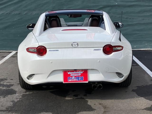 ロードスターＲＦ ＶＳ　禁煙車　純正マツコネ　バックカメラ　Ｂｌｕｅｔｏｏｔｈオーディオ　クルーズコントロール　純正１７インチアルミホイール　アイドリングストップ　車線逸脱警告　電動オープン（30枚目）