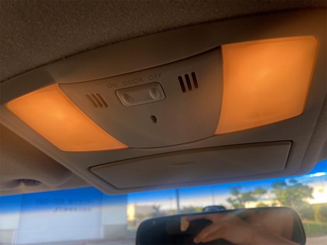 エルグランド 250ハイウェイスター ETC バックカメラ ナビ 両側スライド・片側電動 HID スマートキー 電動格納ミラー 3列シート オットマン CVT アルミホイール ミュージックプレイヤー接続可 盗難防止システム 衝突安全ボディ(25枚目)