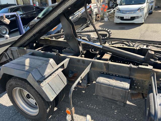 エルフトラック 積載車 フラトップ 積載車 極東開発フラトップ リモコン AT 後輪ダブル ETC ナビ TV キーレスエントリー 電動格納ミラー エアコン 運転席エアバッグ(24枚目)