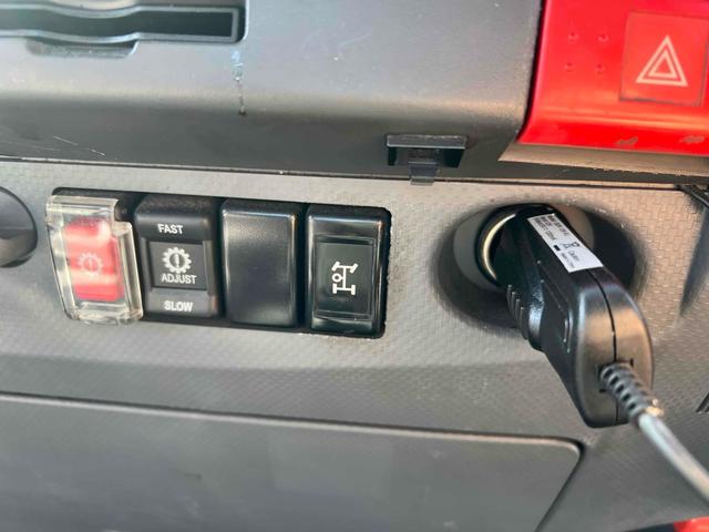 エルフトラック 積載車 フラトップ 積載車 極東開発フラトップ リモコン AT 後輪ダブル ETC ナビ TV キーレスエントリー 電動格納ミラー エアコン 運転席エアバッグ(34枚目)