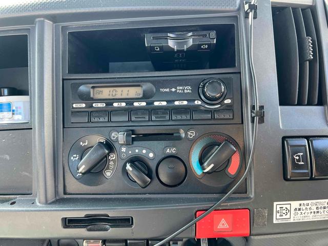 エルフトラック 積載車 フラトップ 積載車 極東開発フラトップ リモコン AT 後輪ダブル ETC ナビ TV キーレスエントリー 電動格納ミラー エアコン 運転席エアバッグ(38枚目)