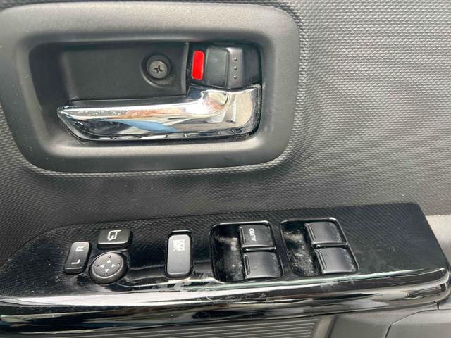 スペーシアカスタム ハイブリッドＧＳ　ＥＴＣ　全周囲カメラ　両側スライド・片側電動　ナビ　ＴＶ　クリアランスソナー　レーンアシスト　衝突被害軽減システム　ＬＥＤヘッドランプ　スマートキー　アイドリングストップ　電動格納ミラー（25枚目）