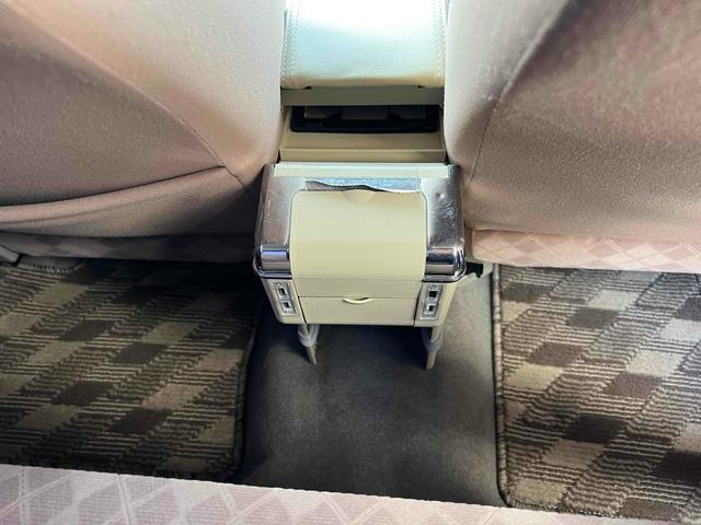 アルト アルト誕生３０年記念車　ナビ　キーレスエントリー　ＭＴ　盗難防止システム　ＣＤ　ＵＳＢ　ミュージックプレイヤー接続可　アルミホイール　衝突安全ボディ　エアコン　パワーステアリング　パワーウィンドウ（26枚目）