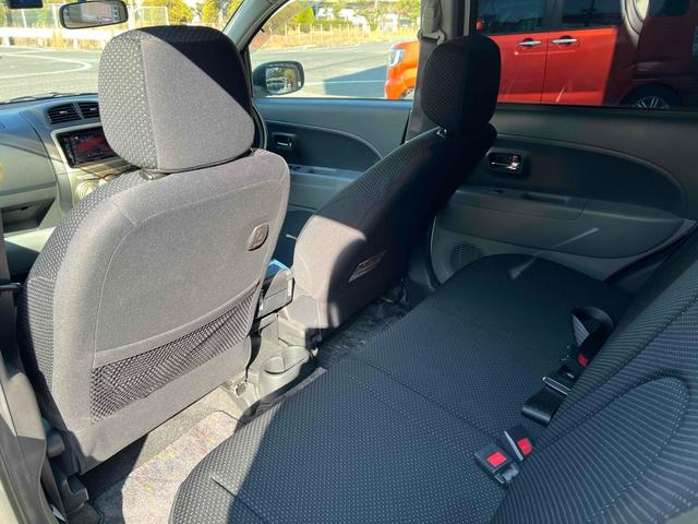 パッソ レーシー アルミホイール キーレスエントリー 電動格納ミラー 衝突安全ボディ ABS CD DVD再生 エアコン(30枚目)