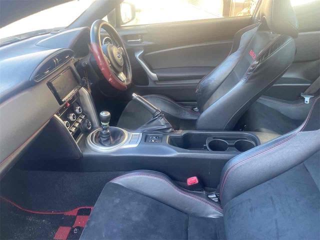 当店のお車をご覧いただきましてありがとうございます。お車についてのご質問やお見積りのご依頼、ご購入にあたってのご相談などお気軽にお問い合わせ下さい！