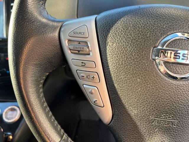 セレナ ハイウェイスター　ＥＴＣ　バックカメラ　ナビ　ＴＶ　オートクルーズコントロール　両側電動スライドドア　サンルーフ　スマートキー　アイドリングストップ　電動格納ミラー　後席モニター　３列シート　ＣＶＴ　アルミホイール（8枚目）