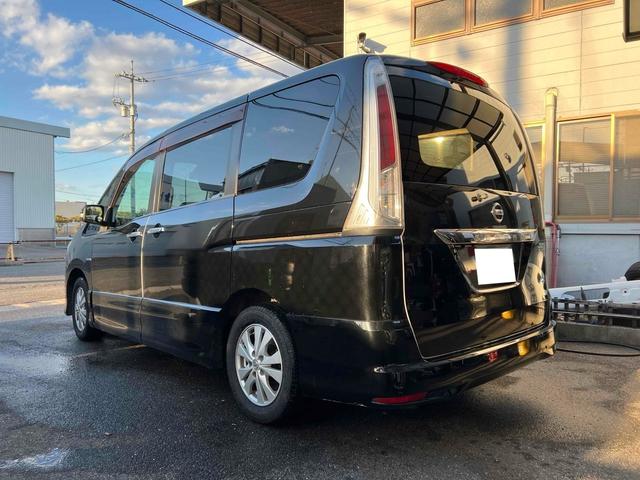 セレナ ハイウェイスター　ＥＴＣ　バックカメラ　ナビ　ＴＶ　オートクルーズコントロール　両側電動スライドドア　サンルーフ　スマートキー　アイドリングストップ　電動格納ミラー　後席モニター　３列シート　ＣＶＴ　アルミホイール（18枚目）