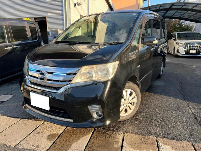 セレナ ハイウェイスター　ＥＴＣ　バックカメラ　ナビ　ＴＶ　オートクルーズコントロール　両側電動スライドドア　サンルーフ　スマートキー　アイドリングストップ　電動格納ミラー　後席モニター　３列シート　ＣＶＴ　アルミホイール（27枚目）