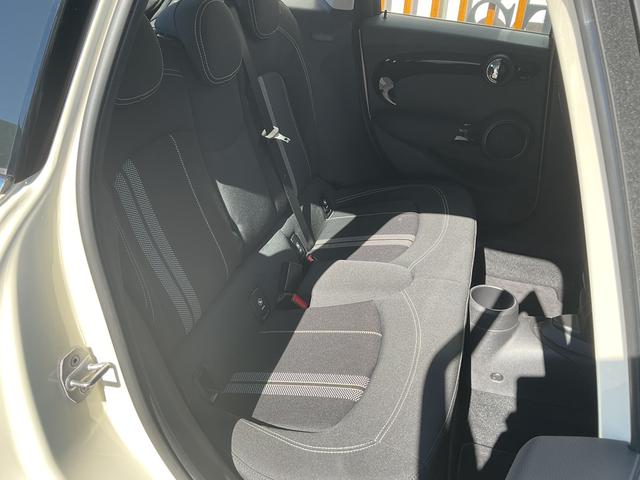 MINI クーパーS 禁煙/ナビ/ドラレコ前後/Bカメラ/Pセンサー/クルコン/純正18インチAW(15枚目)