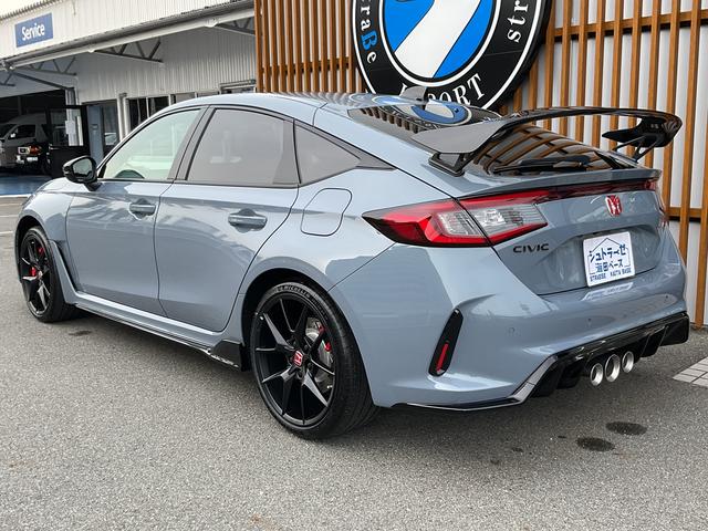 スズキの新車・登録（届出）済未使用車・中古車の販売、オールメーカー取り扱っております！今話題の車も展示中♪♪