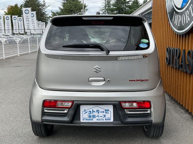 アルトワークス 　禁煙／５ＭＴ／オーディオレス／純正レカロ／ＡＷ（6枚目）