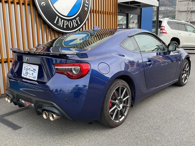 86 GTリミテッド 純正ナビTV/Bカメラ/ETC/ドラレコ/ブレンボキャリパー/ブレンボ用AW/TRDマフラー/SACHS製アブソーバ/革シート(7枚目)