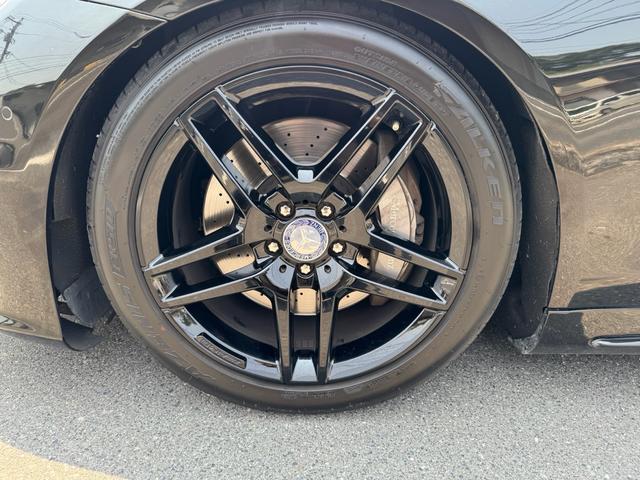 Ｓクラス Ｓ５５０ロング　ＡＭＧスポーツパッケージ　社外エアサス　Ｓ６３外装　サンルーフ　全周囲カメラ　クリアランスソナー　バックカメラ　黒革シート　シートヒーター　シートクーラー　ＥＴＣ　Ｂｌｕｅｔｏｏｔｈ　ドラレコ（27枚目）