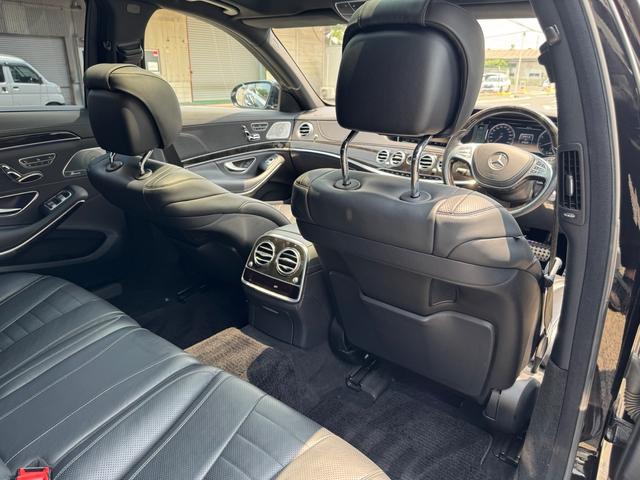 Ｓクラス Ｓ５５０ロング　ＡＭＧスポーツパッケージ　社外エアサス　Ｓ６３外装　サンルーフ　全周囲カメラ　クリアランスソナー　バックカメラ　黒革シート　シートヒーター　シートクーラー　ＥＴＣ　Ｂｌｕｅｔｏｏｔｈ　ドラレコ（32枚目）