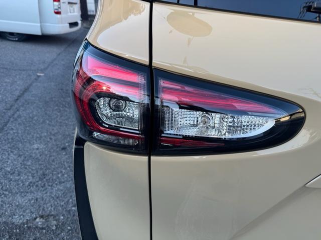 シエンタ ファンベースG グランパー 両側パワースライド ナビ Bluetooth バックカメラ LEDヘッドライト 女性ワンオーナー エンジンスターター ETC オートライト 5人乗り(20枚目)