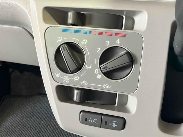 ミライース Ｘ　リミテッドＳＡＩＩＩ　禁煙車　新品シートカバー　ドライブレコーダー　バックカメラ　ナビ　ＴＶ　クリアランスソナー　衝突被害軽減システム　　ＬＥＤヘッドランプ　　アイドリングストップ　電動格納ミラー　ＣＶＴ（7枚目）