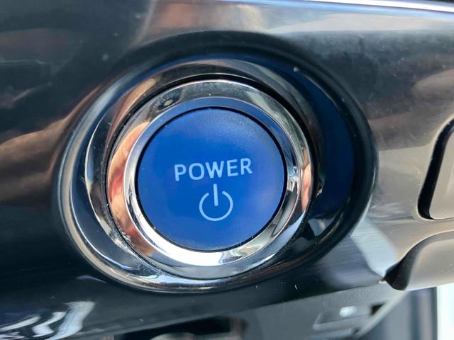 プリウス S ETC レーンアシスト オートクルーズコントロール バックカメラ TV アルミホイール オートライト LEDヘッドランプ CVT スマートキー アイドリングストップ 電動格納ミラー 盗難防止システム(8枚目)
