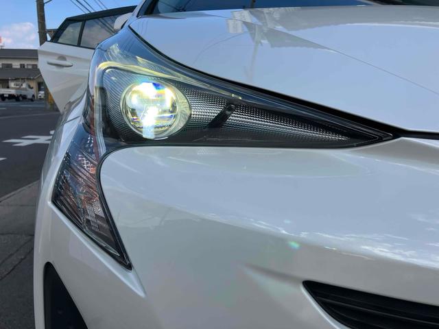 プリウス S ETC レーンアシスト オートクルーズコントロール バックカメラ TV アルミホイール オートライト LEDヘッドランプ CVT スマートキー アイドリングストップ 電動格納ミラー 盗難防止システム(36枚目)