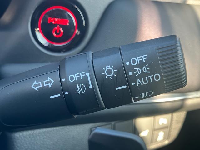 ヴェゼル ｅ：ＨＥＶ　Ｚ　ワンオーナー　禁煙車　全周囲カメラ　クリアランスソナー　オートクルーズコントロール　レーンアシスト　衝突被害軽減システム　ナビ　ＴＶ　オートライト　ＬＥＤヘッドランプ　アルミホイール　スマートキー２個（64枚目）