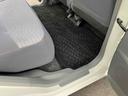 X スマートキー 電動格納ミラー ベンチシート AT 盗難防止システム ABS CD アルミホイール 衝突安全ボディ エアコン パワーステアリング パワーウィンドウ(28枚目)