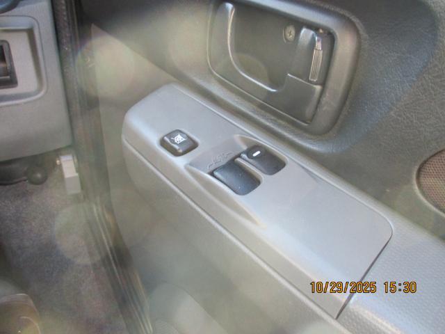 タウンボックス LX AT ナビ 両側スライドドア エアコン パワーウィンドウ(11枚目)