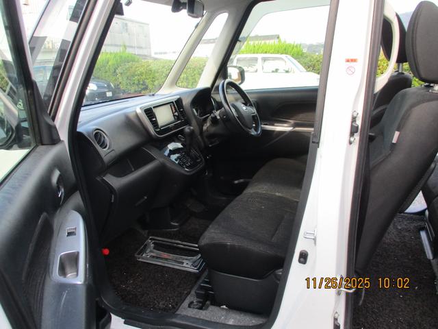 デイズルークス ハイウェイスター　Ｘ　Ｇパッケージ　ドライブレコーダー　ＥＴＣ　両側電動スライドドア　ナビ　オートライト　ＨＩＤ　スマートキー　アイドリングストップ　電動格納ミラー　ベンチシート　ＣＶＴ　盗難防止システム　ＡＢＳ　ＥＳＣ（9枚目）