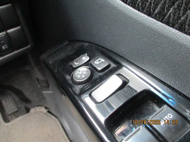 パレットSW XS 両側スライド・片側電動 ナビ オートライト HID スマートキー 電動格納ミラー ベンチシート CVT 盗難防止システム ABS アルミホイール 衝突安全ボディ エアコン パワーステアリング(7枚目)