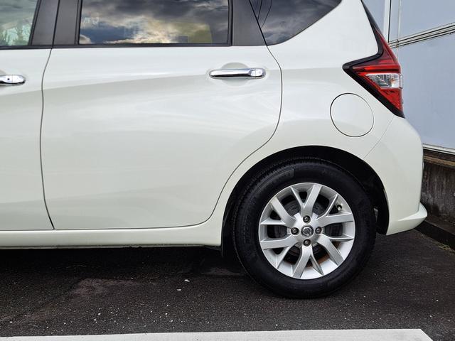 ノート ｅ－パワー　メダリスト　禁煙車　１年保証付き　純正ナビ　ＴＶ　バックカメラ　アラウンドビューモニター　デジタルインナーミラー　ＥＴＣ　前後ドライブレコーダー　ハーフレザーシート　衝突軽減ブレーキ　ＬＥＤヘッドライト（24枚目）