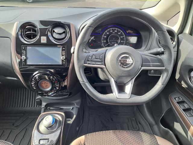 ノート ｅ－パワー　メダリスト　禁煙車　１年保証付き　純正ナビ　ＴＶ　バックカメラ　アラウンドビューモニター　デジタルインナーミラー　ＥＴＣ　前後ドライブレコーダー　ハーフレザーシート　衝突軽減ブレーキ　ＬＥＤヘッドライト（44枚目）