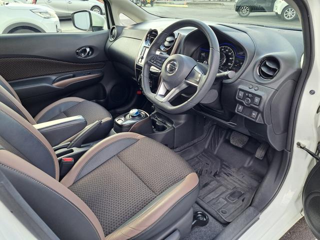 ノート ｅ－パワー　メダリスト　禁煙車　１年保証付き　純正ナビ　ＴＶ　バックカメラ　アラウンドビューモニター　デジタルインナーミラー　ＥＴＣ　前後ドライブレコーダー　ハーフレザーシート　衝突軽減ブレーキ　ＬＥＤヘッドライト（47枚目）