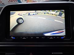 �ΥХå������ϸ�������ʥӤ˸����α�����ή���ޤ����Хå������ʿͤˤ�¿��������Ǥ��� 4