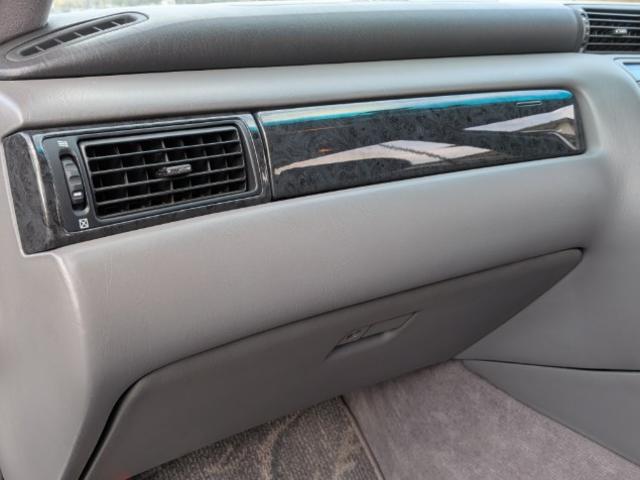 �u���b�N��̃p�l������i