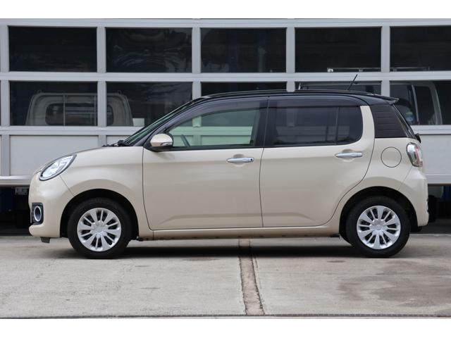 カーポートで保管されていました。