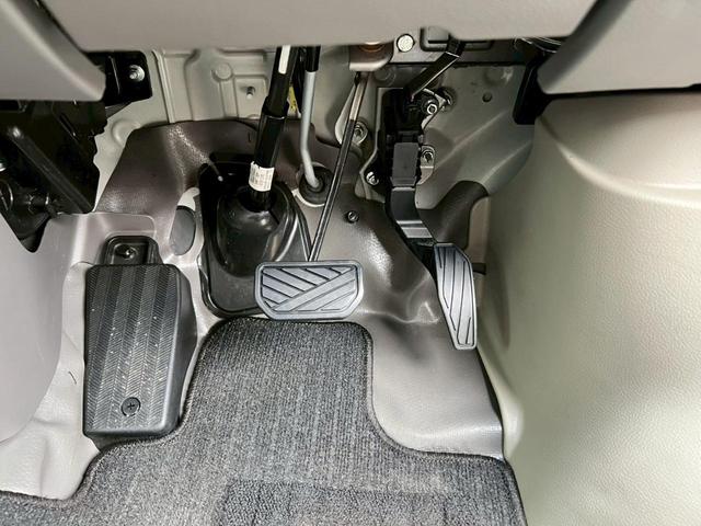 ＮＶ１００クリッパーバン 　車検整備付　ドラレコ　ＥＴＣ　キーレス　禁煙車　衝突被害軽減ブレーキ　運転席エアバック　運転席エアバック　ＡＢＳ　　横滑り防止装置　盗難防止装置　エアコン　パワステ　両側スライドドア　ＭＴモード（21枚目）